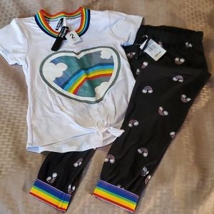 5/6 T shirt and leggings